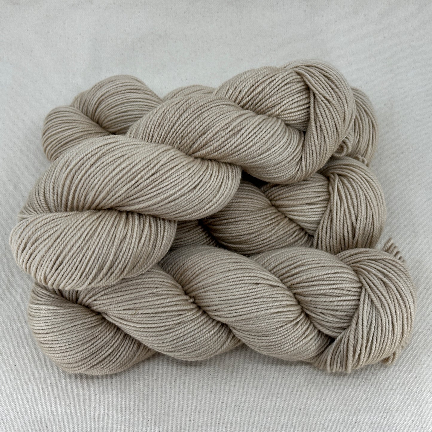 Alabaster - Ghost Town DK