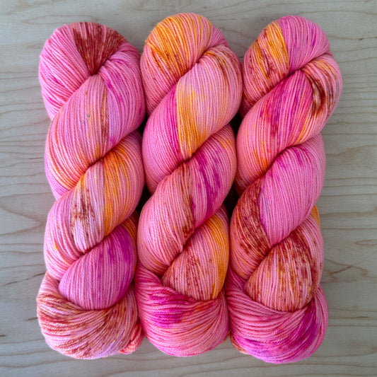Alpenglow - Uptown Ewe Fingering