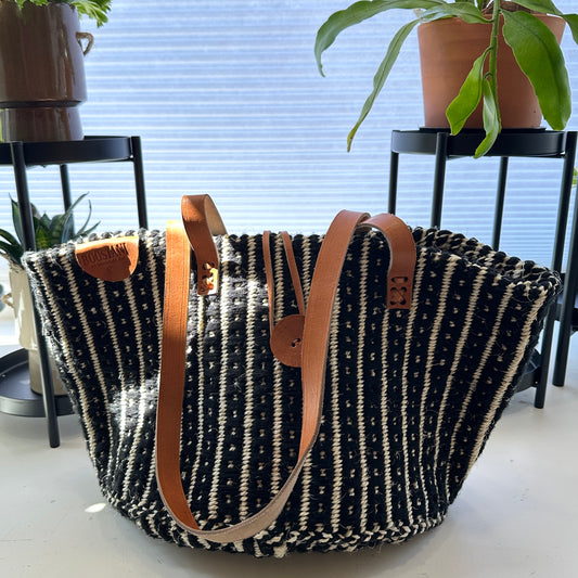 Black Lined Dotted Pattern - Boostani Basket