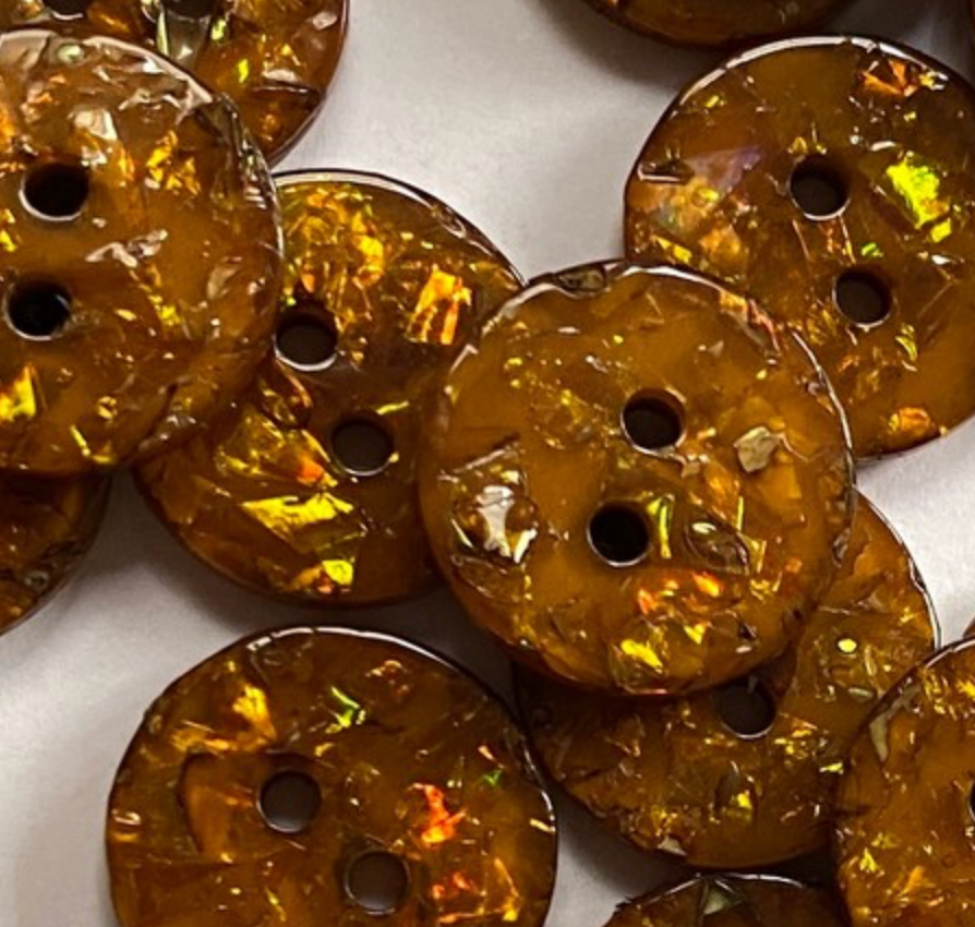 15 mm / 0.6 inch - Buttons