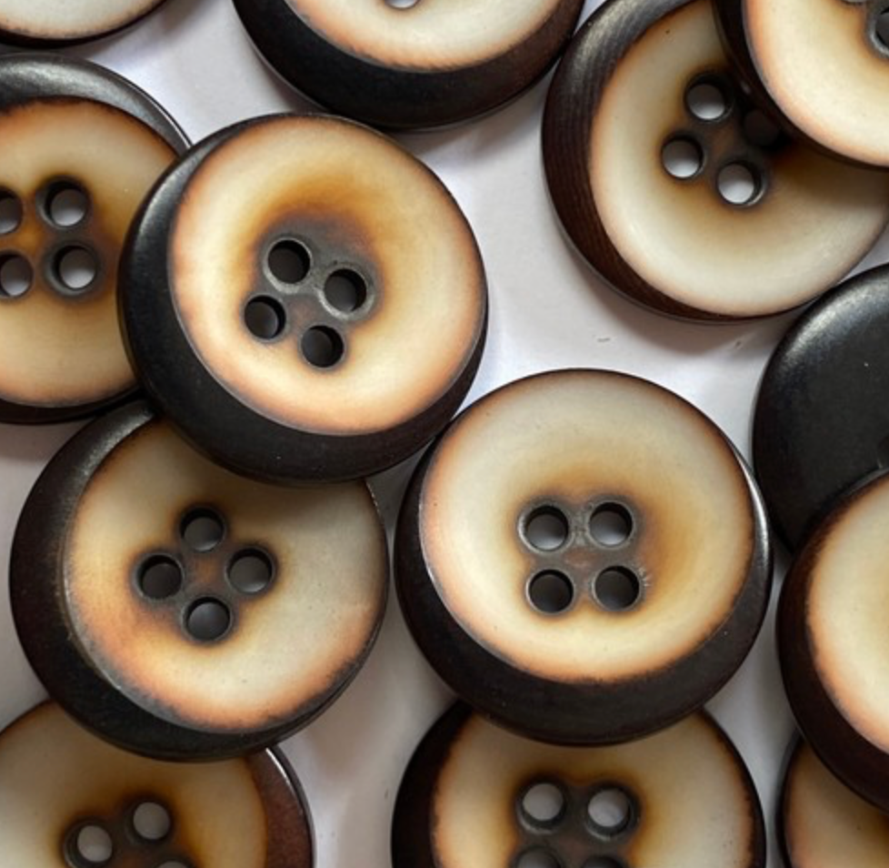 20 mm / 0.78 inch - Buttons