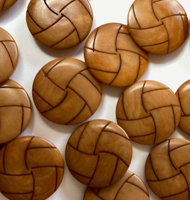 20 mm / 0.78 inch - Buttons