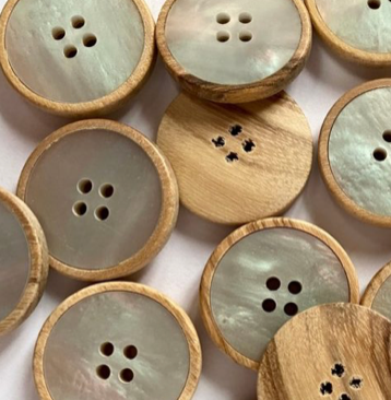 20 mm / 0.78 inch - Buttons