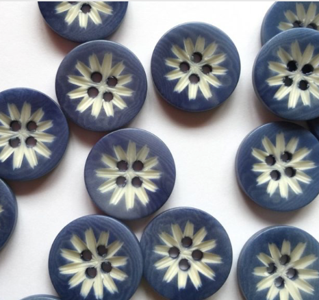 18 mm / 0.7 inch - Buttons