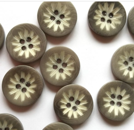 18 mm / 0.7 inch - Buttons