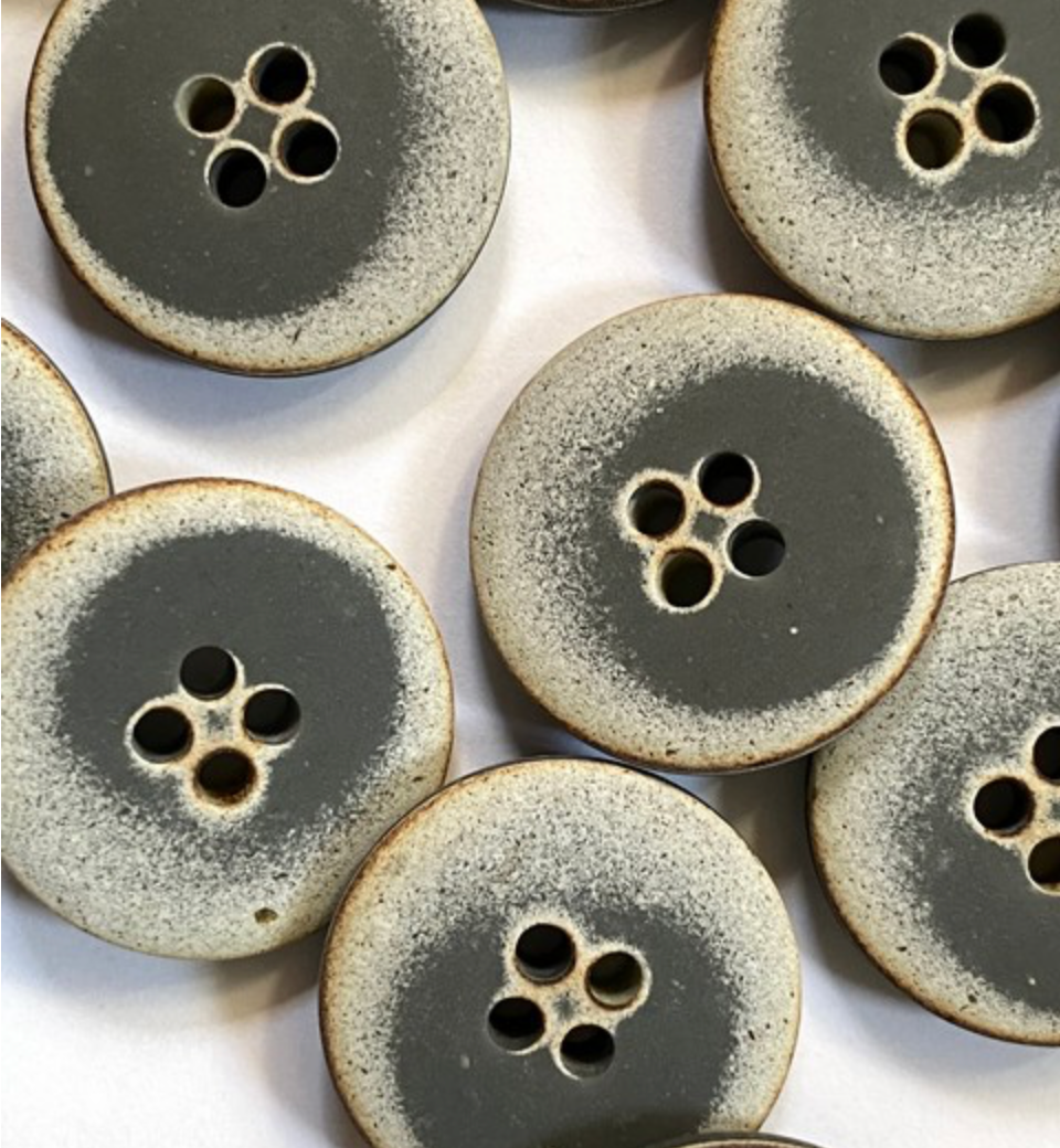 20 mm / 0.78 inch - Buttons